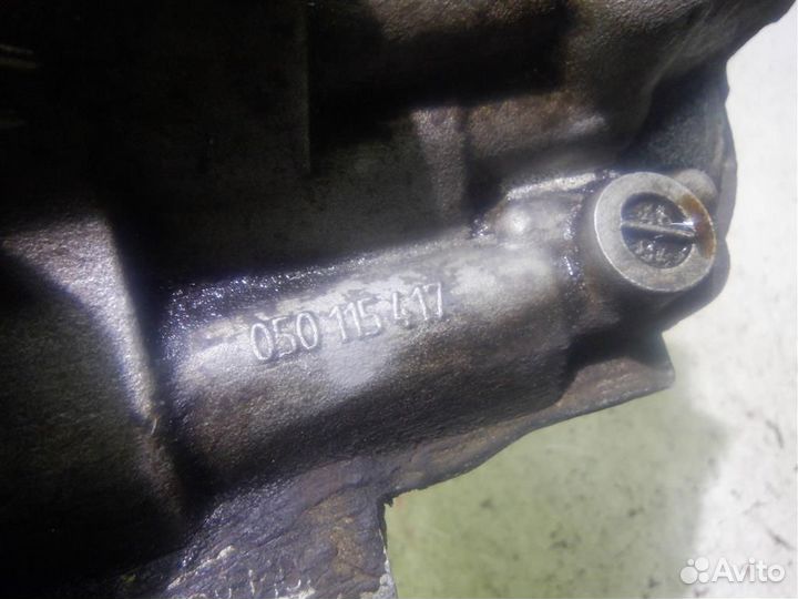 Кронштейн масляного фильтра Ауди А4 Б5