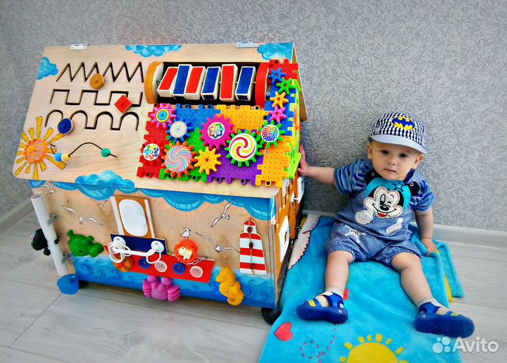 Бизиборд домик большой