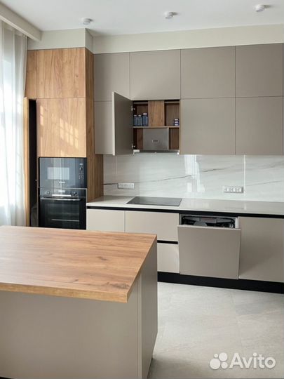 Кухня на заказ. Фабрика производитель