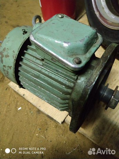 Электродвигатель