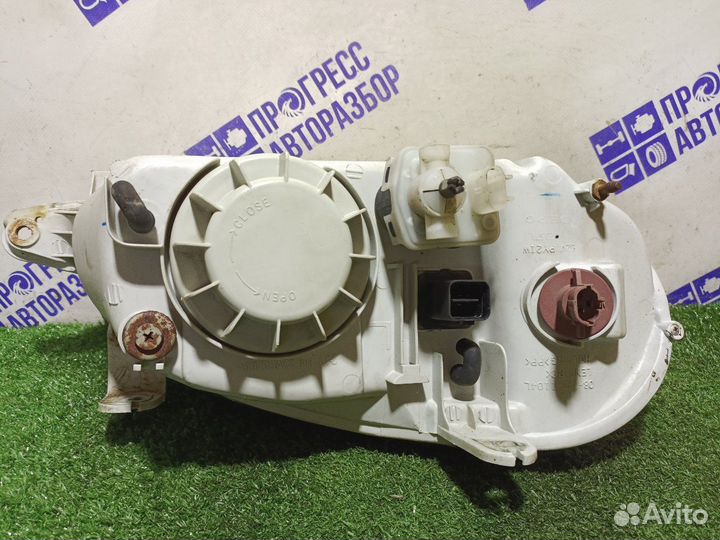 Фара передняя левая Chevrolet Lanos седан 1.5