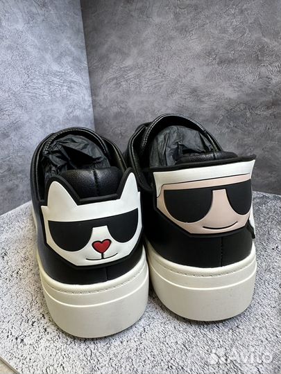 Новые Кожаные кроссовки Karl Lagerfeld оригинал