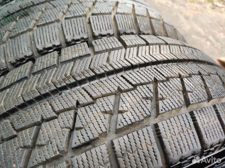 Bridgestone Blizzak VRX 195/70 R14 91Q