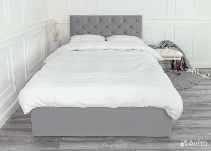 Кровать двуспальная