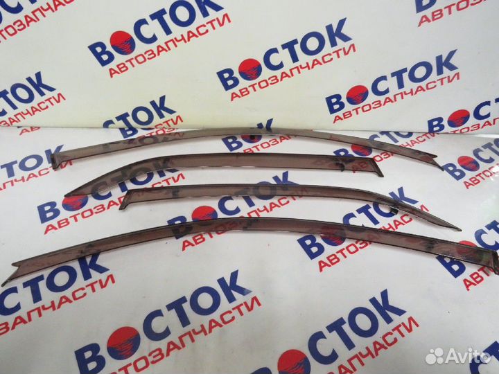 Ветровик mitsubishi lancer cedia CS2A