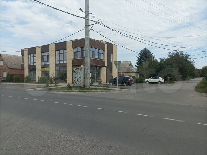 Торговая площадь, 180 м²