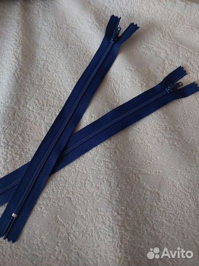 Молния 20 см юбочная