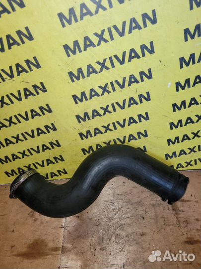 Патрубок интеркулера Audi A4 B8 2010