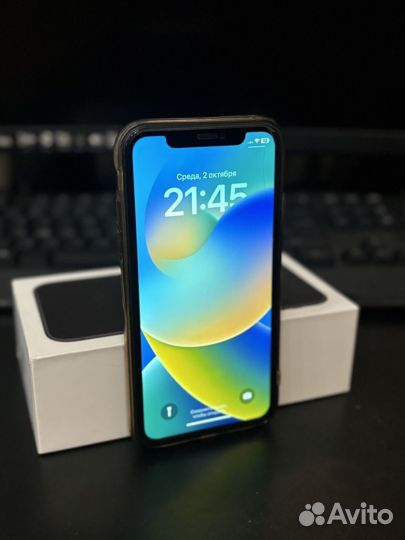 iPhone 11, 64 ГБ