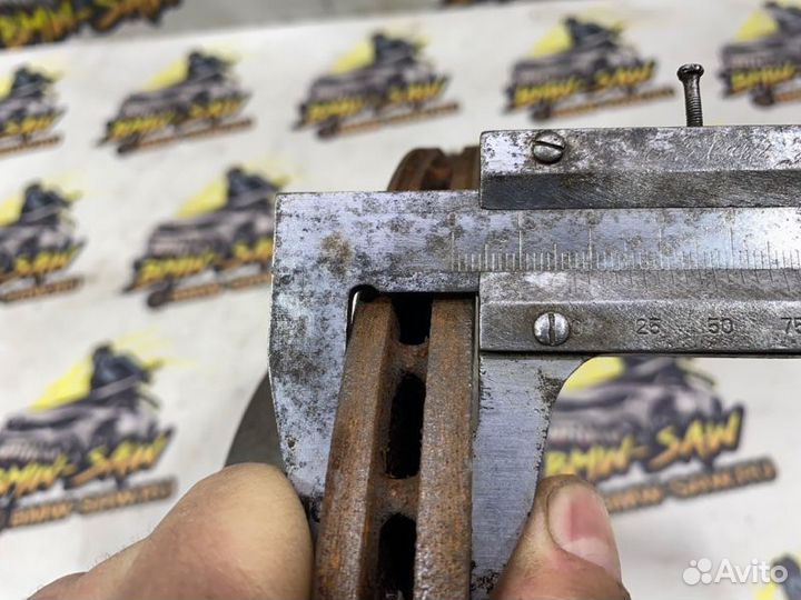 Тормозной диск задний Bmw 3 E46 touring/ E46/3