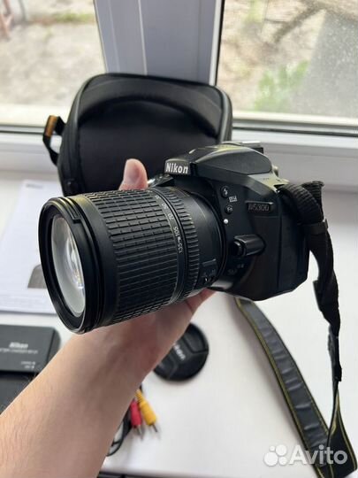 Зеркальный фотоаппарат Nikon D5300 + обьектив