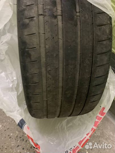 Michelin Pilot Sport 4 S 275/35 R21