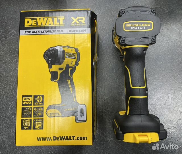 Бесщёточный импульсный шуруповерт Dewalt 18 DCF850