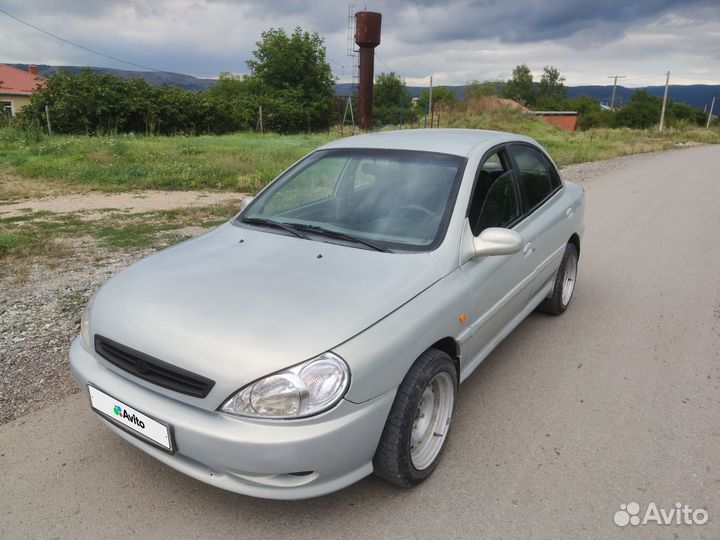 Kia Rio, 2002