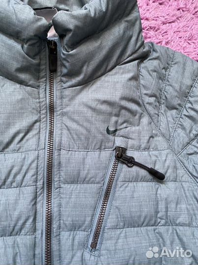 Куртка Nike р40 осень-весна