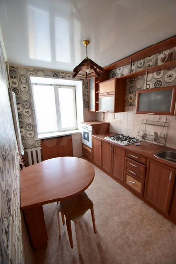 3-к. квартира, 60 м², 1/5 эт.