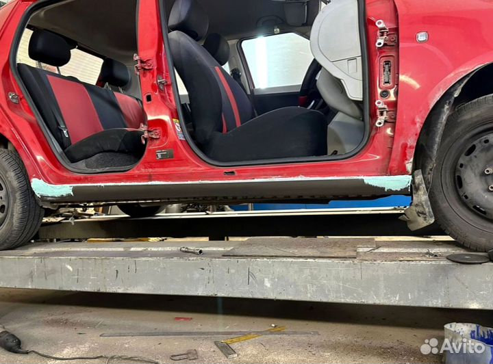 Пороги для Skoda Fabia 2 2007-2010 (mk2)