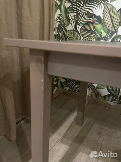 Столик и стульчик для детей IKEA