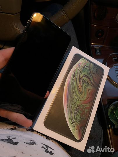 Телефон iPhone xs max 256GB