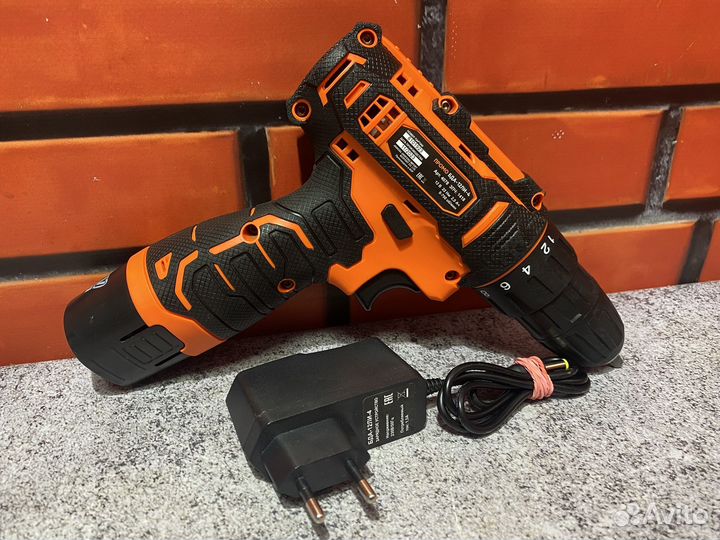 Шуруповерт Спец бда-12ли-4 12В