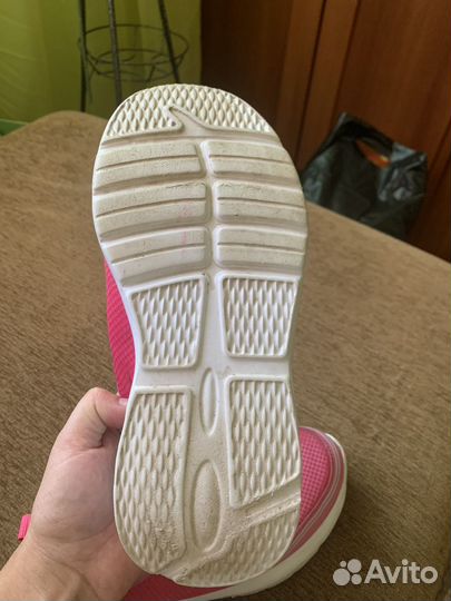 Кроссовки для девочек