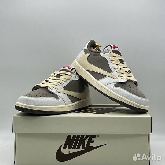 Новые Кроссовки великан - Travis Scott & Nike Air