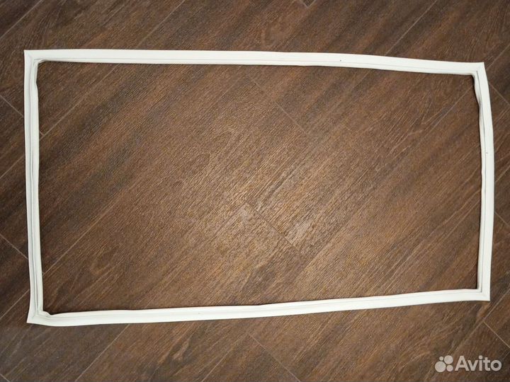 Уплотнитель двери холодильника Минск 15