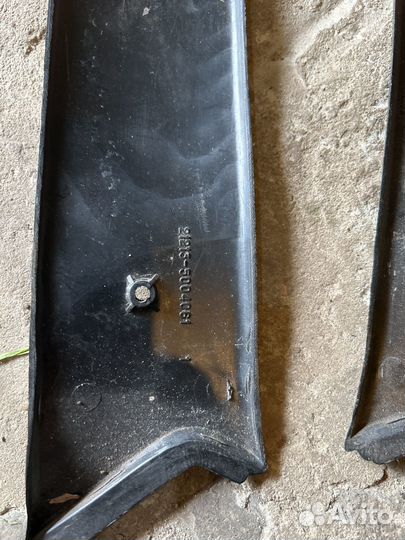 Накладка передних стоек Лада Нива