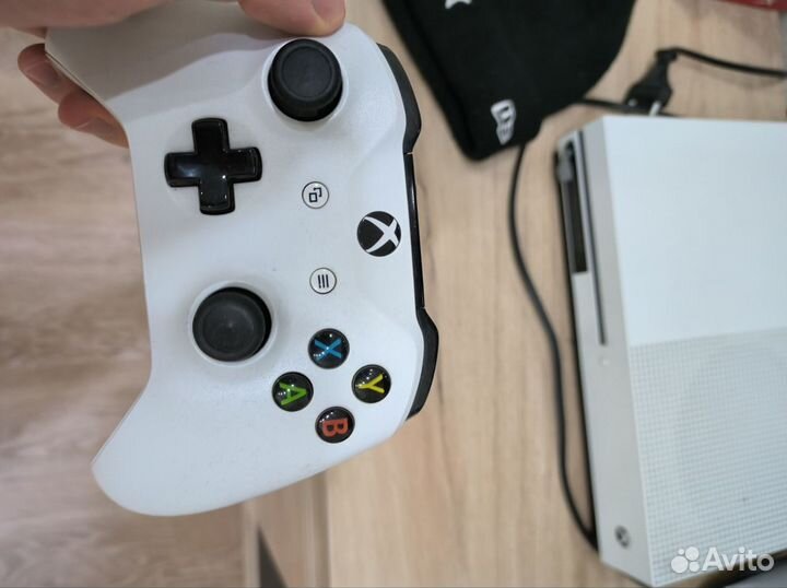 Xbox One s 500 gb