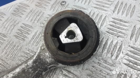 Рычаг передний нижний правый BMW 7 E65 (CVN11LM01)