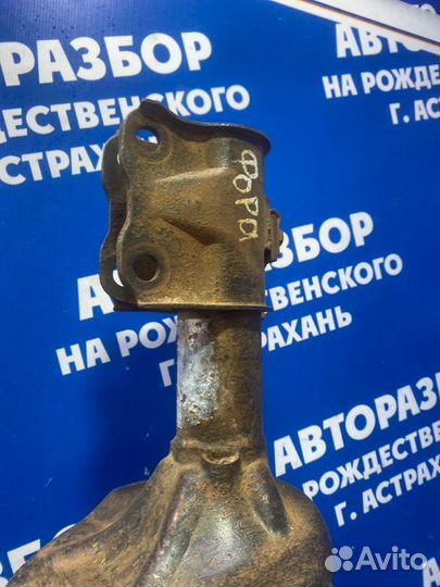 Передняя правая стойка амортизатора Chery Fora