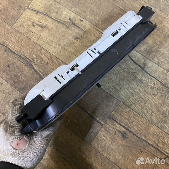 Панель приборов Renault Scenic 1