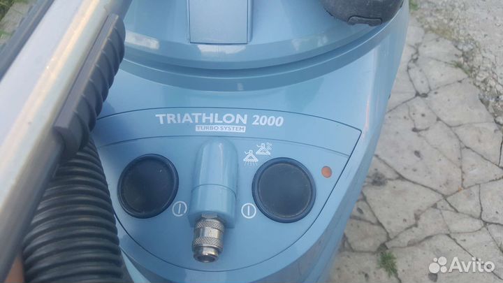 Моющий пылесос Philips
