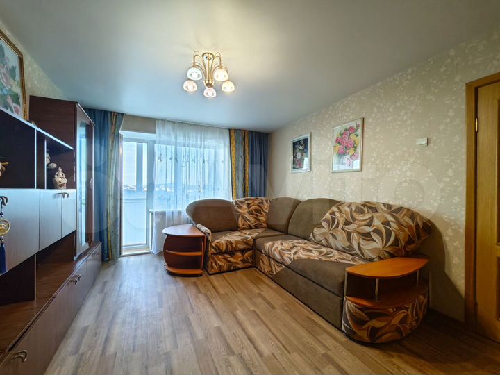 3-к. квартира, 80 м², 4/5 эт.