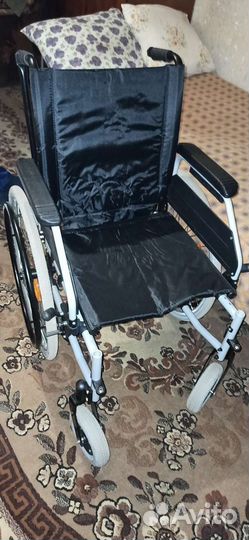 Инвалидная коляска новая, костыли, тутор