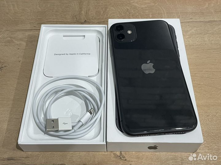 iPhone 11, 64 ГБ