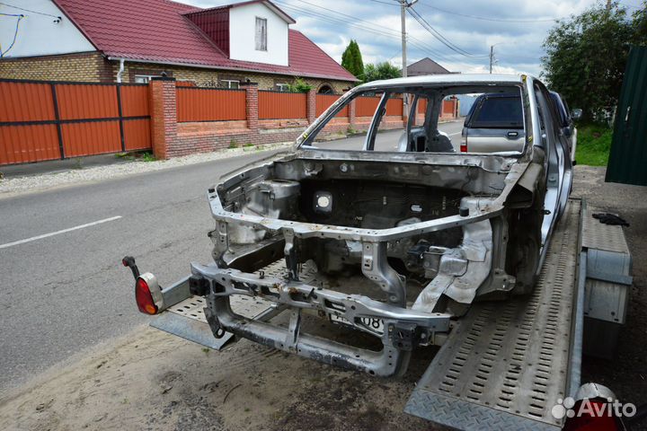 Mitsubishi Outlander 1 Airtrek крыло крыша кузов ч