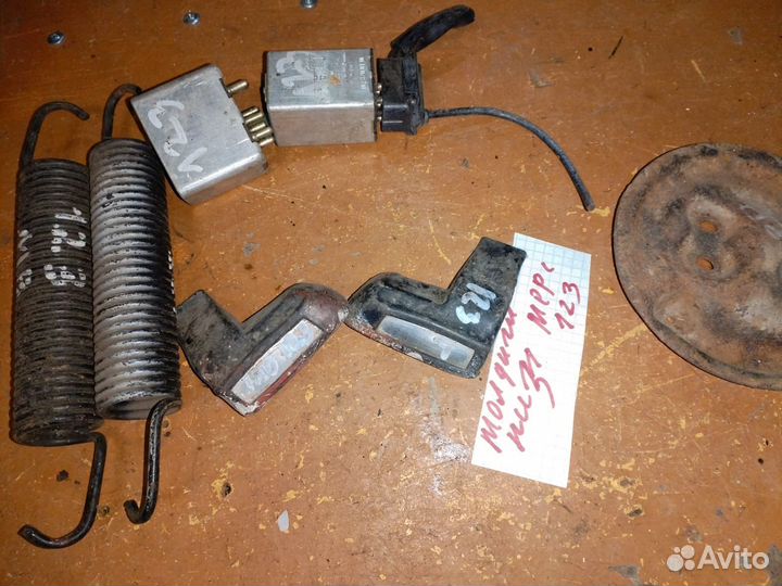 Mercedes w 123 реле