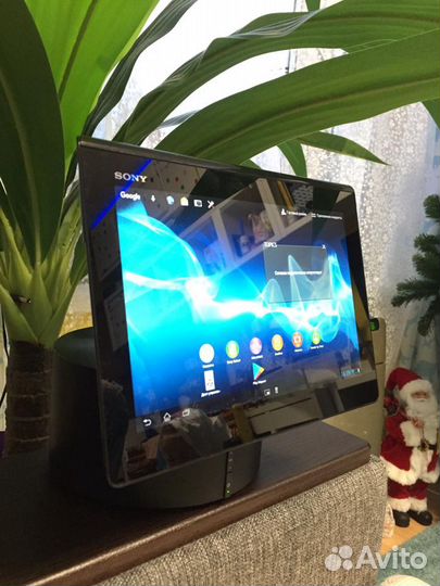 Планшет Sony xperia Tablet S / Докстанция-колонка