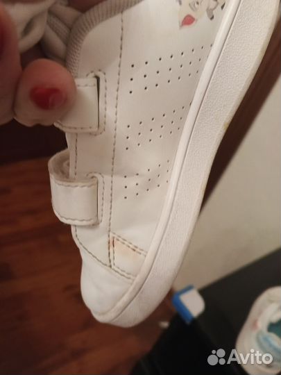 Кроссовки для девочки 26 размер