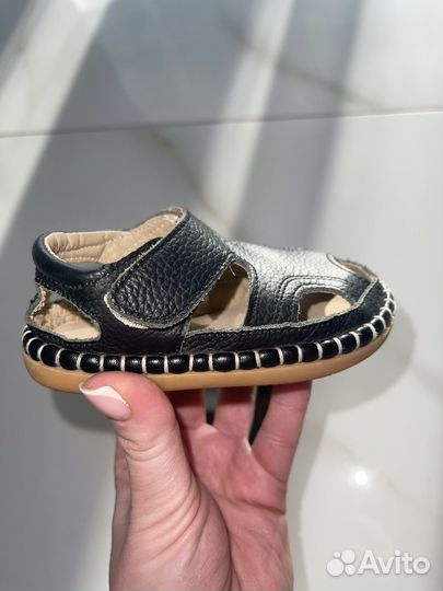 Босоногие сандалии детские кожаные