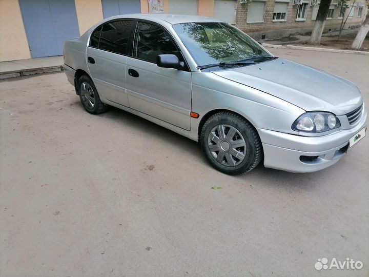 Toyota Avensis 1.6 МТ, 1998, 316 118 км