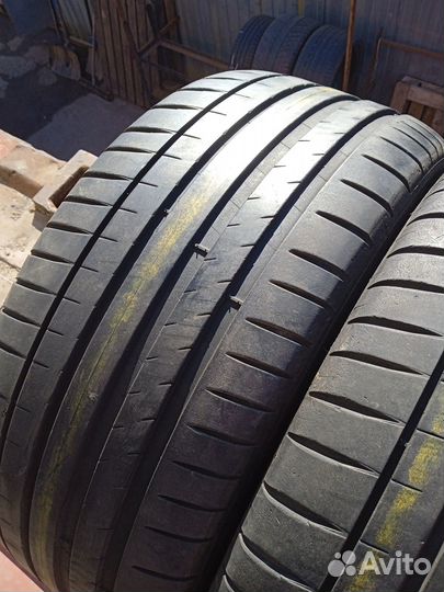 Michelin Pilot Sport 4 245/40 R18