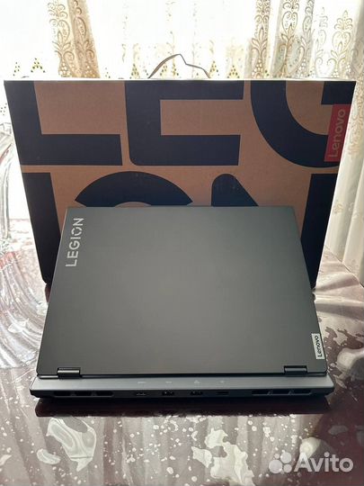 Новый игровой ноутбук Lenovo Legion Slim 5