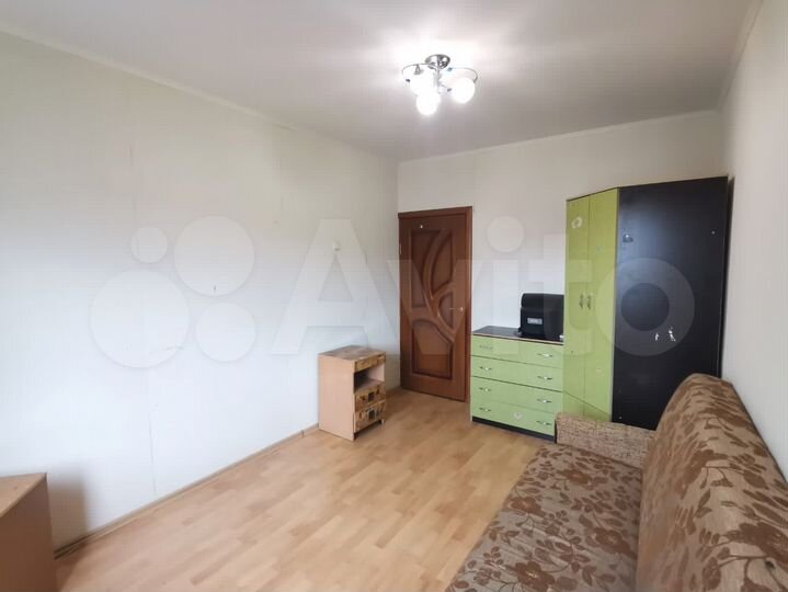 2-к. квартира, 55 м², 4/9 эт.