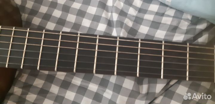 Классическая гитара yamaha С40