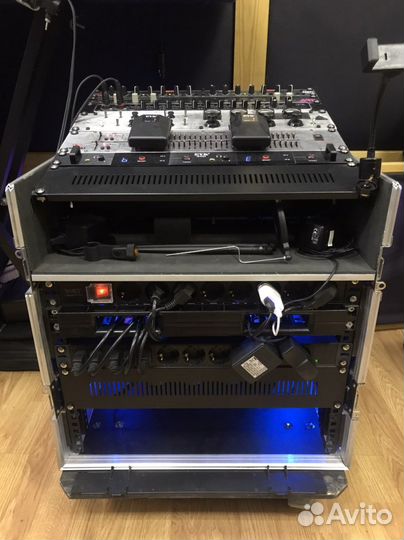 Рековый кейс на колёсах