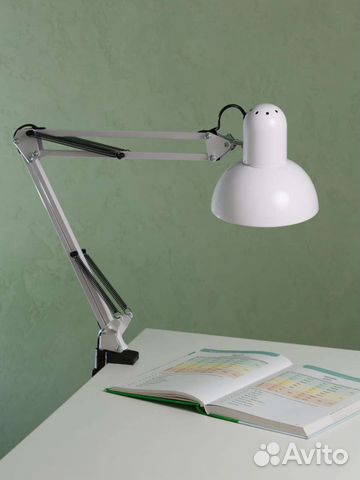 Лампа настольная/светильник на струбцине новый