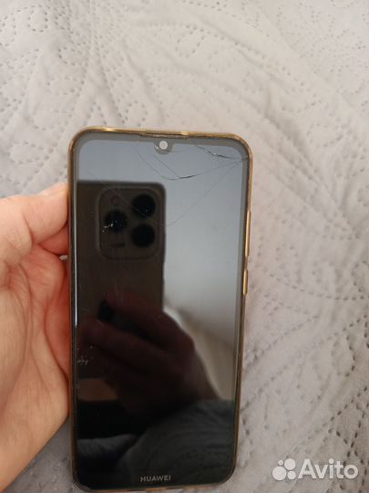 HUAWEI Y6s, 3/64 ГБ