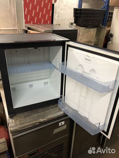 Мини бар холодильник